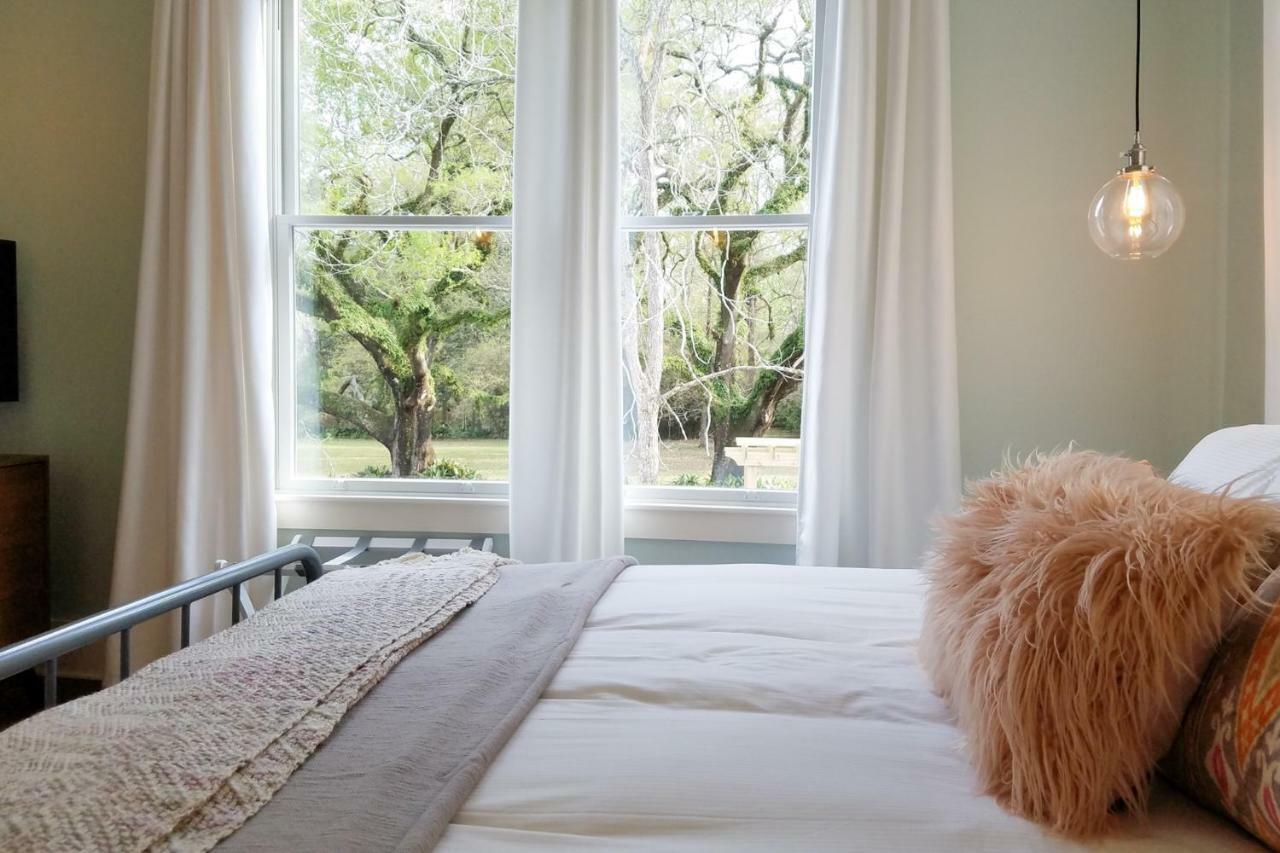 Abita Springs Hotel エクステリア 写真