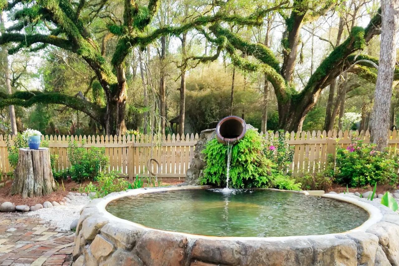 Abita Springs Hotel エクステリア 写真