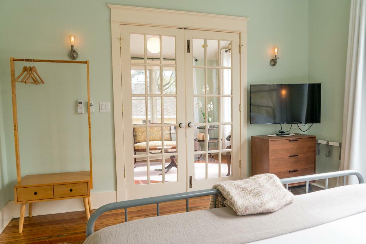 Abita Springs Hotel エクステリア 写真